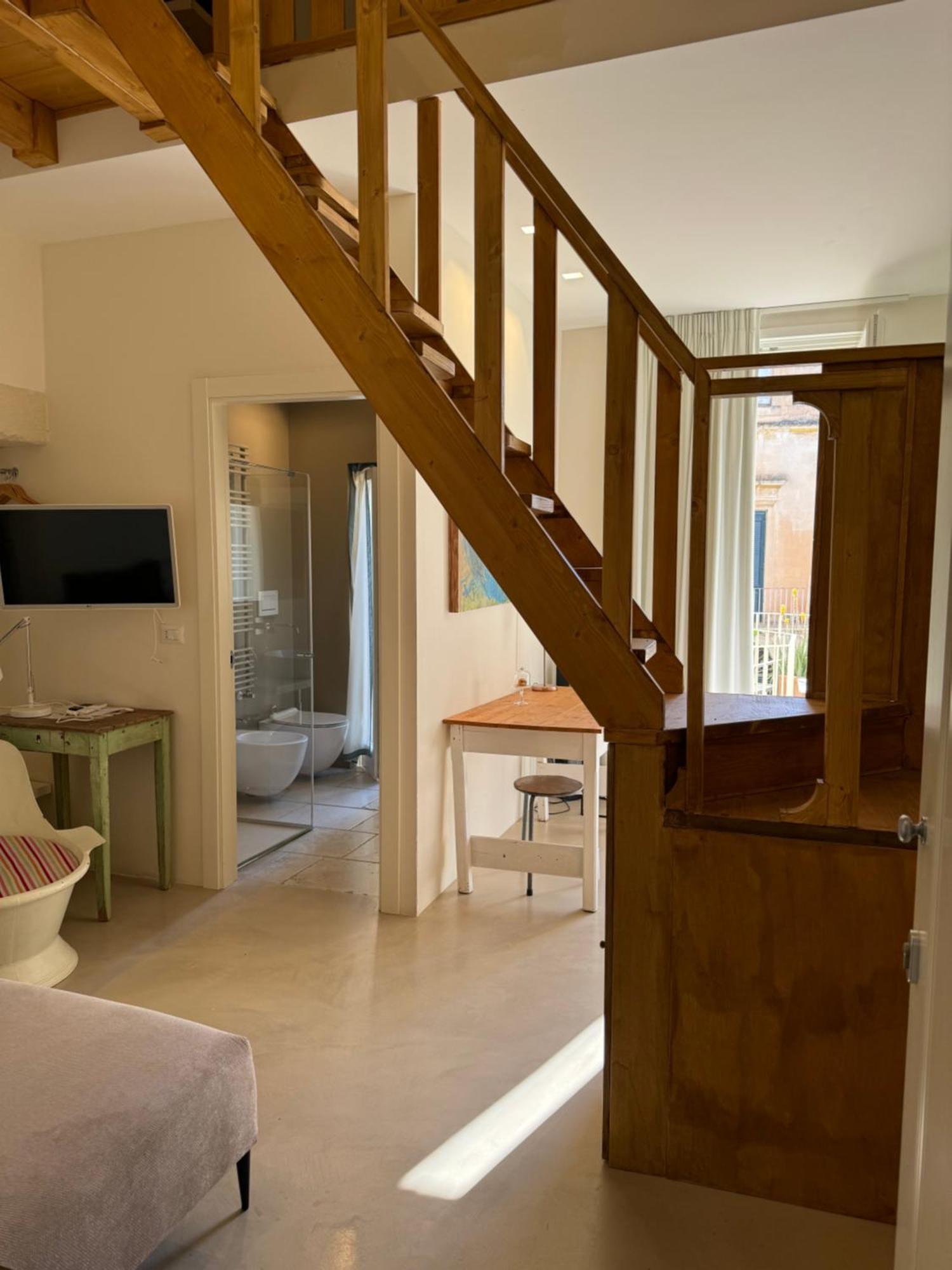 Luleccio Aparthotel Lecce Exterior foto